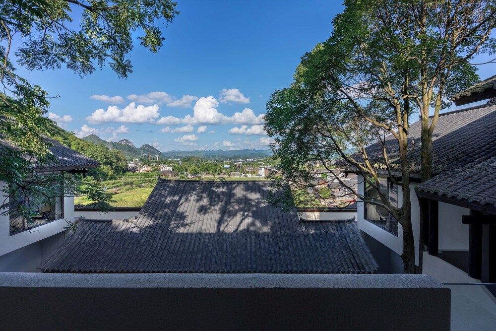 Exclusive Double Room, Hill View