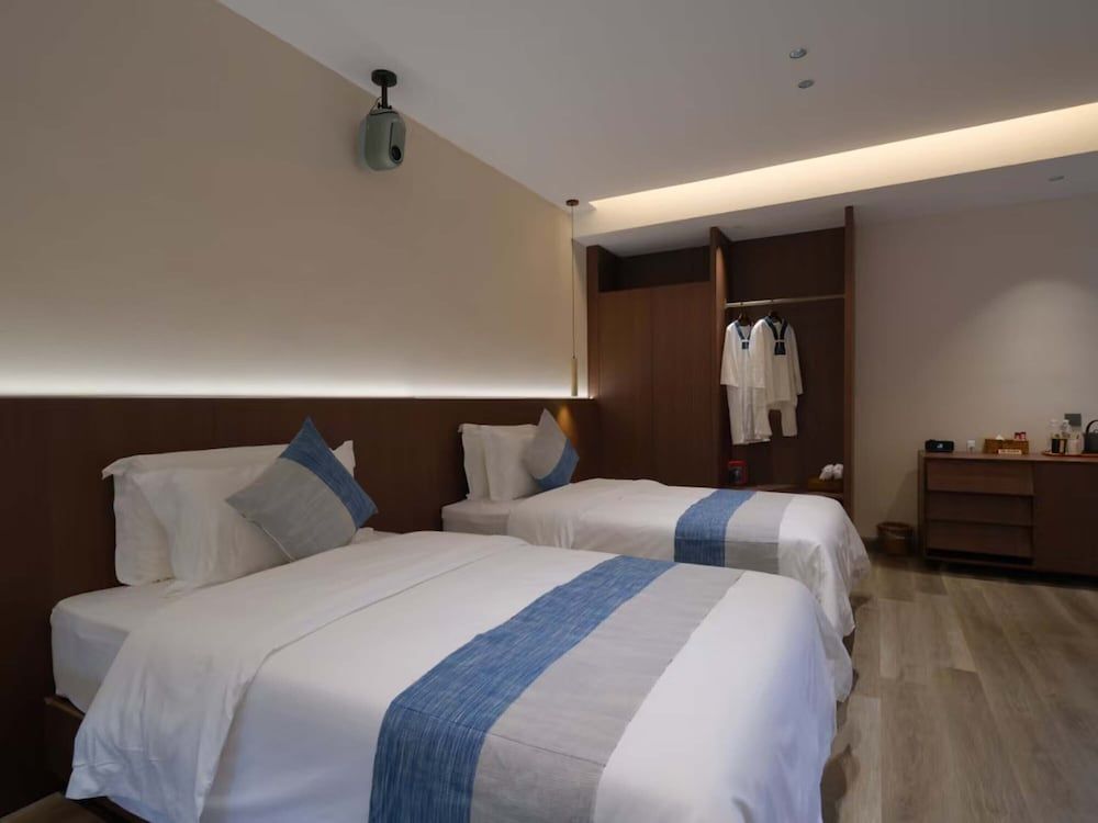 Classic Double Room, Hill View