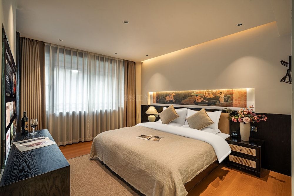 Deluxe Double Room, Garden View