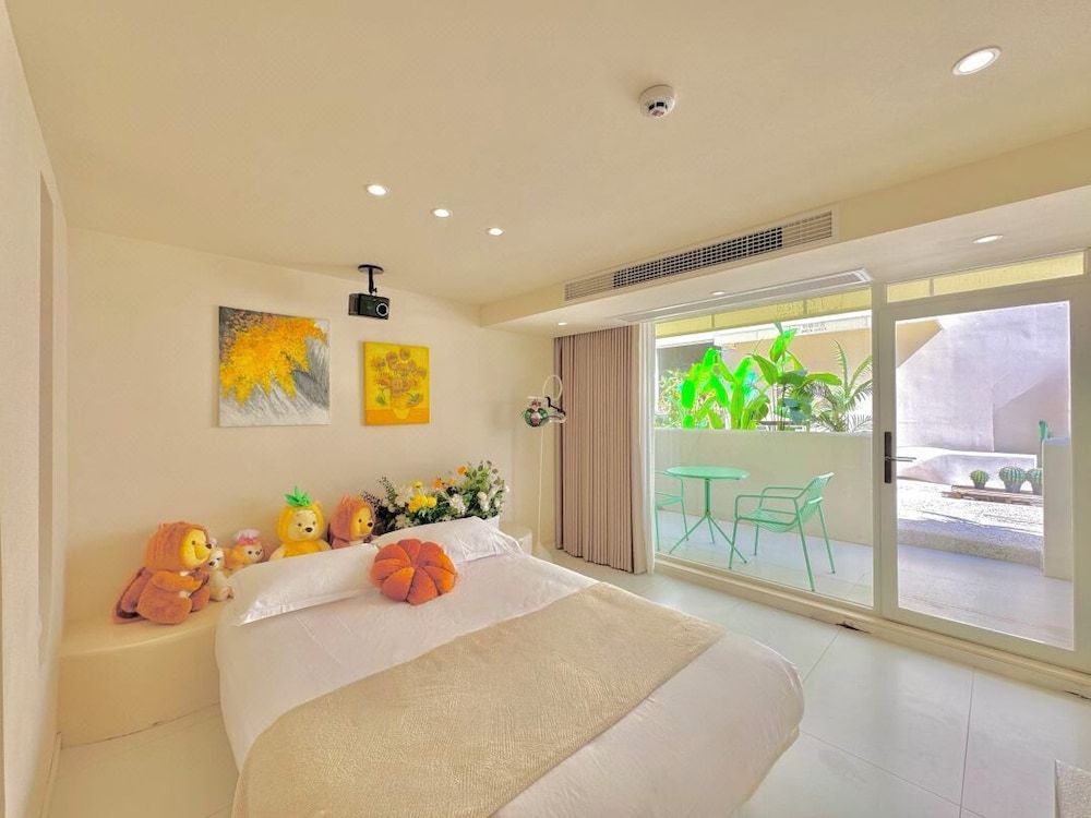 Family Twin Room, Patio, Courtyard View