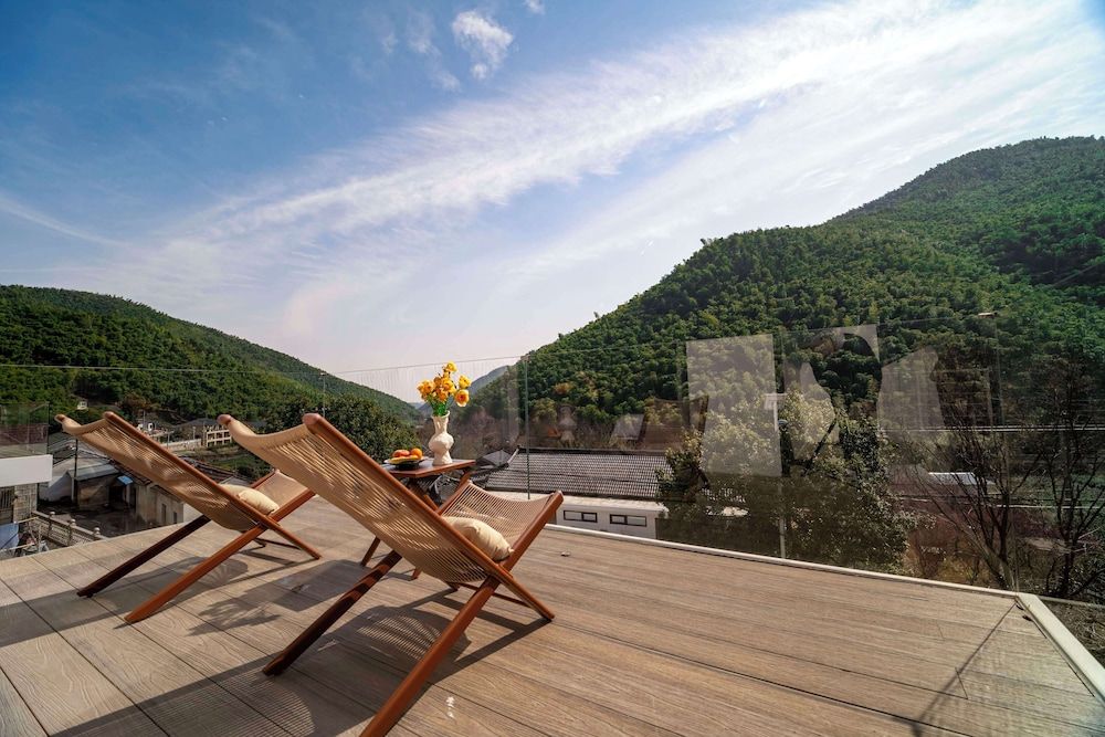 Wuxing Qinglan Homestay Family Quadruple Room, Mountain View 5