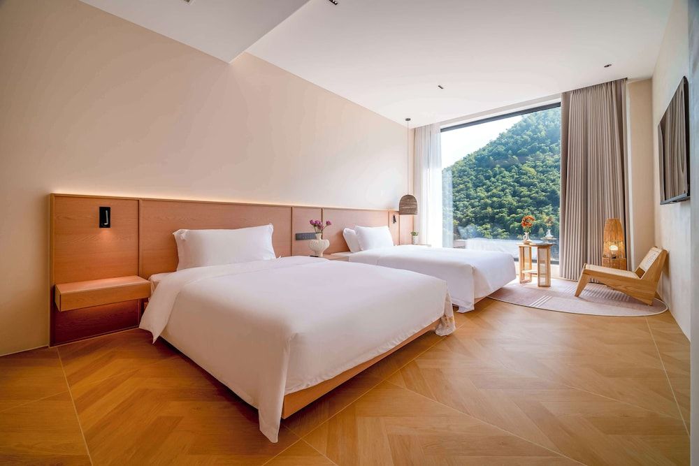 Wuxing Qinglan Homestay Family Quadruple Room, Mountain View 2