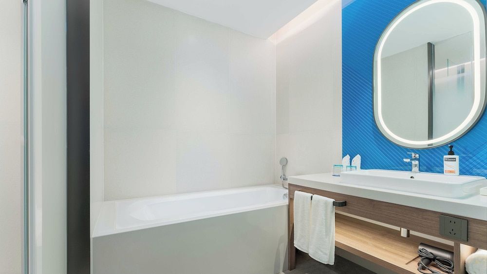 1 Bedroom Suite