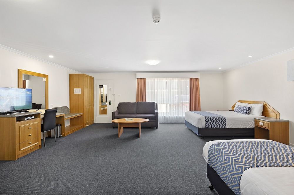 Executive Room, Kitchenette (Executive Family), Free Wi-Fi & Parking