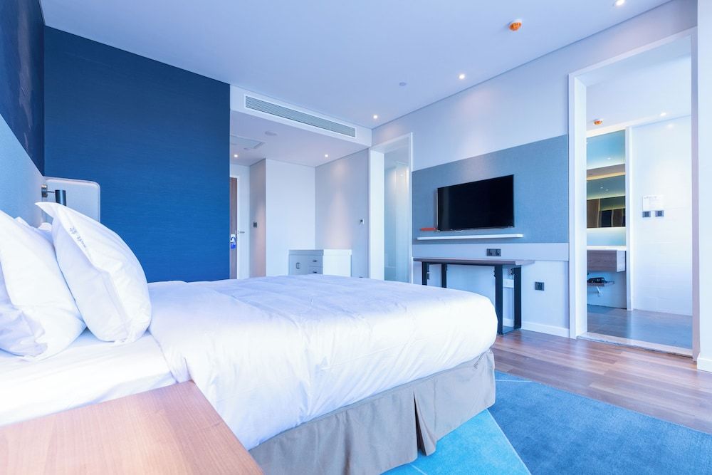 Holiday Inn Express Harbin Qunli by IHG Standard Room, 1 King Bed 15