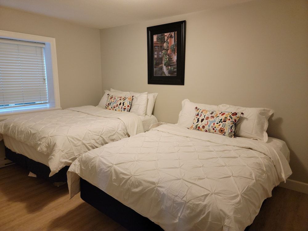 Oscar Inn & 2bd Suite up to 6 people private Family Suite, 2 Bedrooms, Kitchen 5