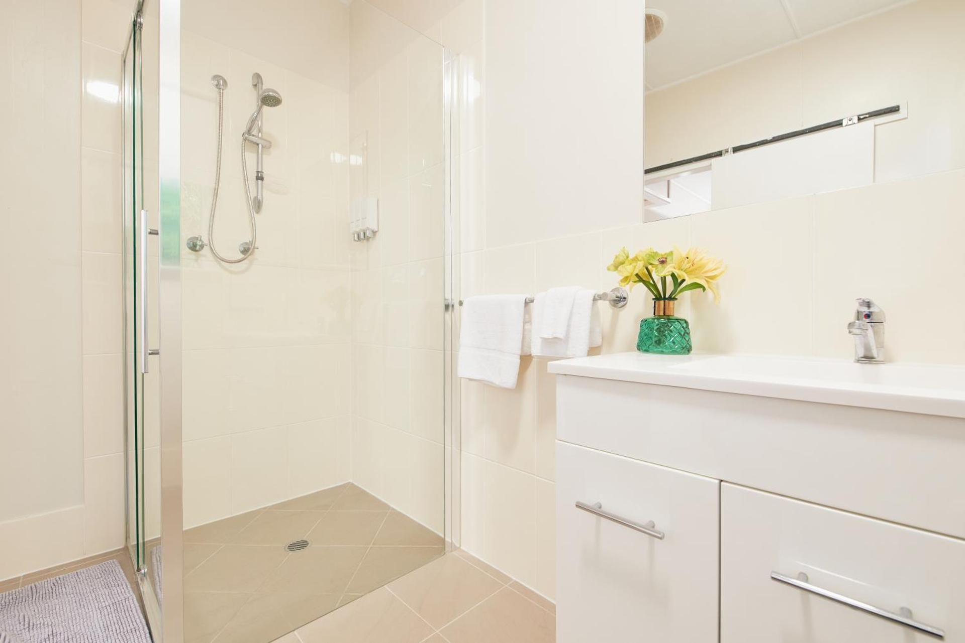 Executive Queen Room