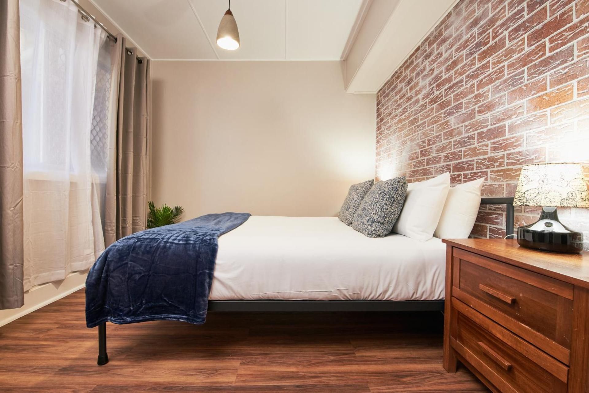 Executive Queen Room