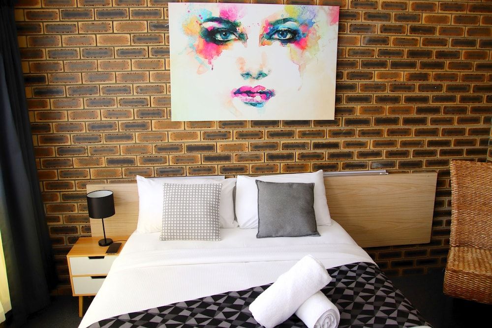 Squatters Homestead Motel Double Room 7