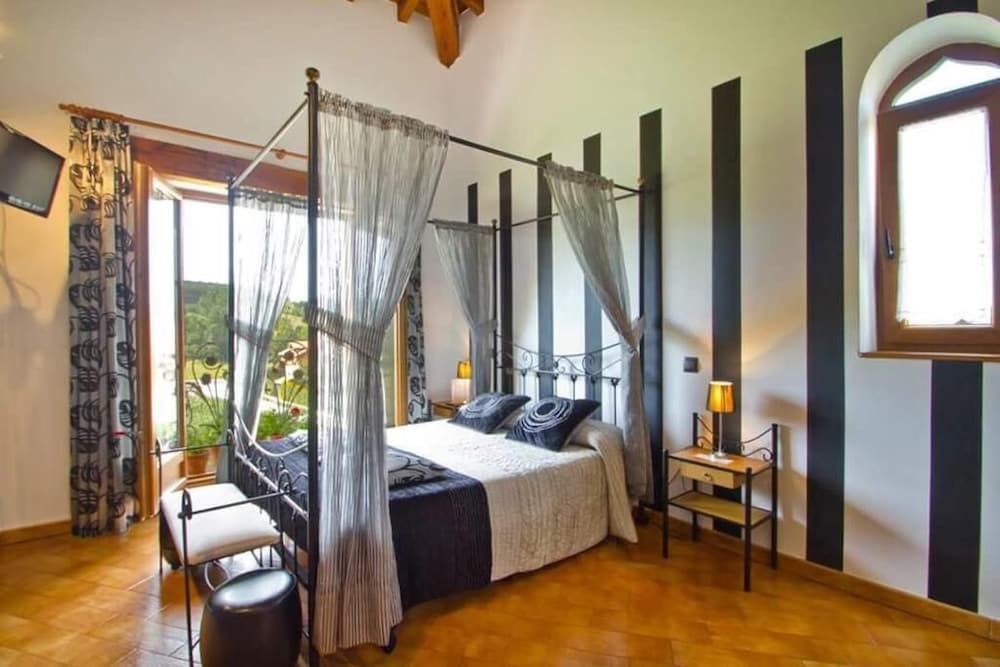 posada la fabula Superior Quadruple Room, Hot Tub