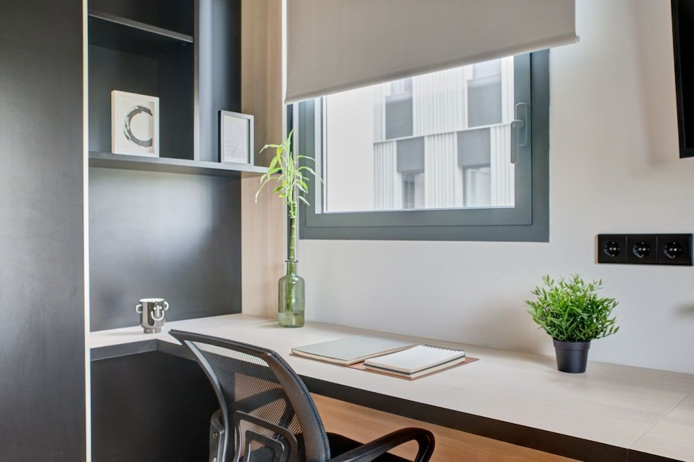 Home and Coliving Pamplona Standard Studio, 1 Bedroom 9