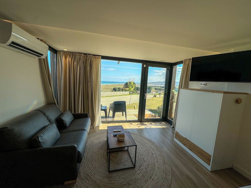 Espazo Premium Cabin 3