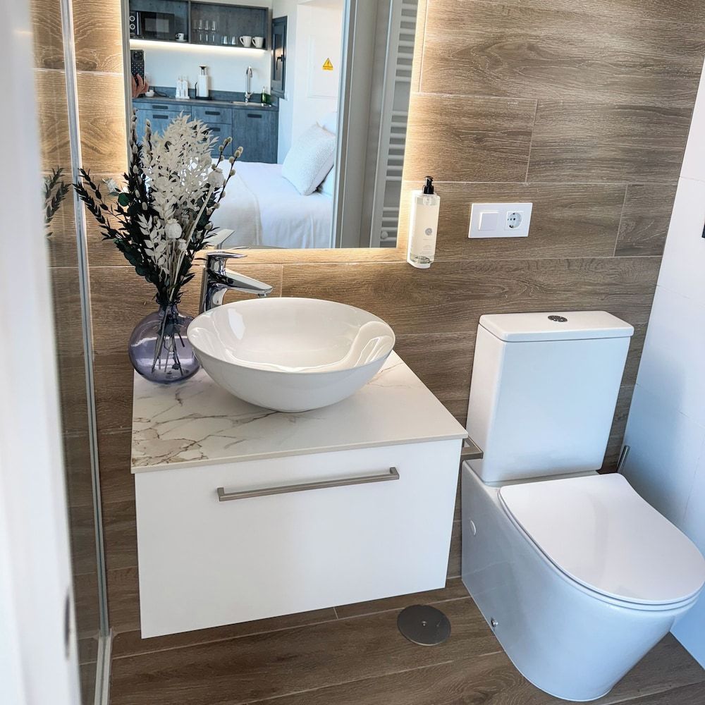 Espazo Comfort Cabin, 1 Queen Bed 2