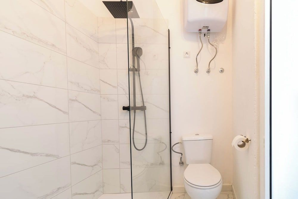 La Bussola Basic Double Room 4