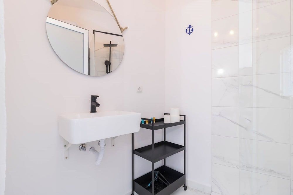 La Bussola Basic Double Room 5