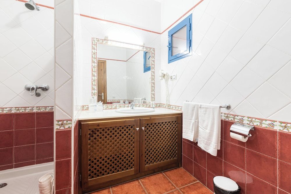 Hostal El Dorado Cabodegata Standard Twin Room 3