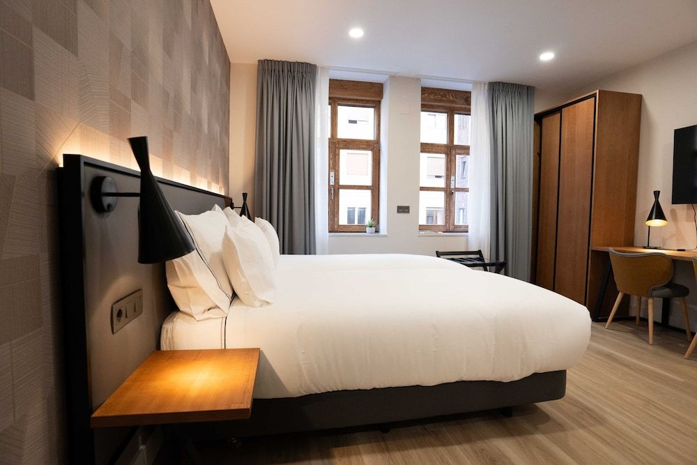 Prisma Suites City Studio 17