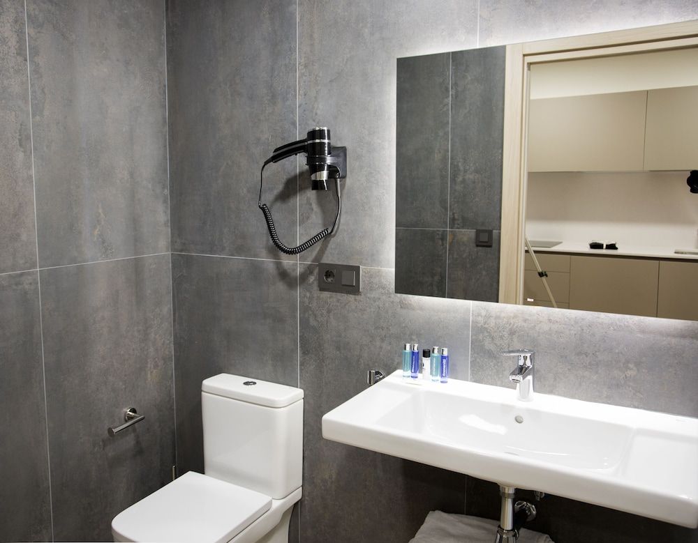 Prisma Suites City Studio 22