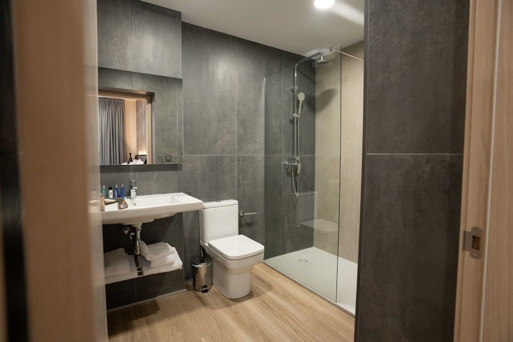 Prisma Suites City Studio 28