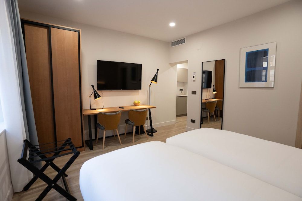 Prisma Suites City Studio 36