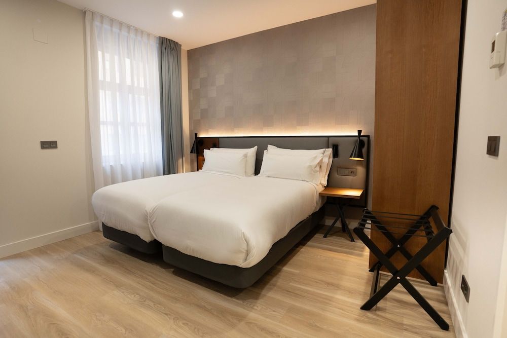 Prisma Suites City Studio 8