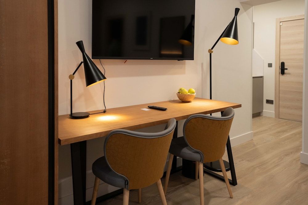 Prisma Suites City Studio 37