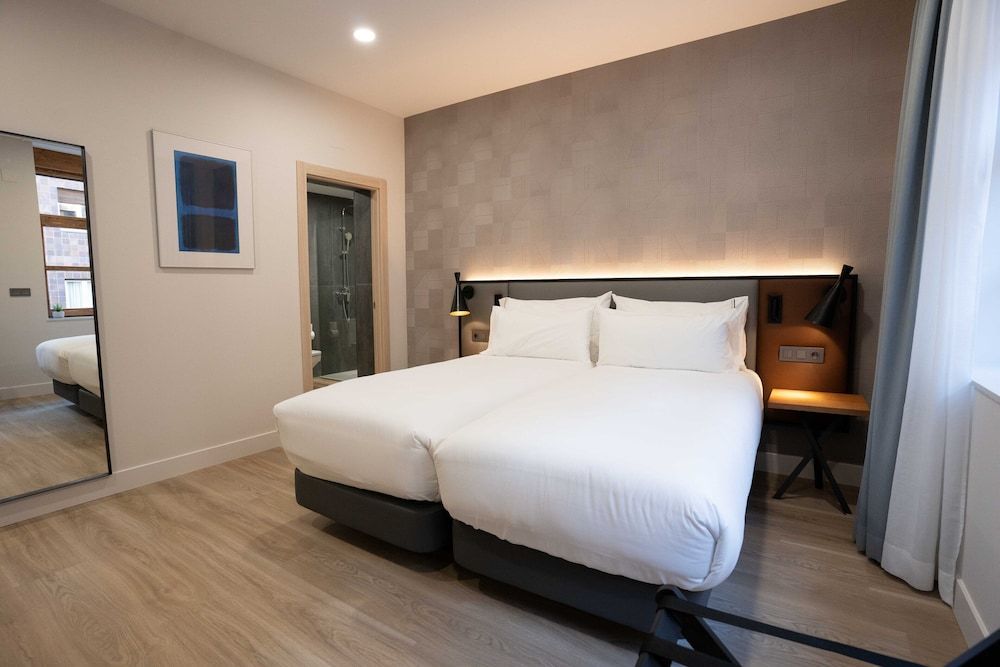 Prisma Suites City Studio 18