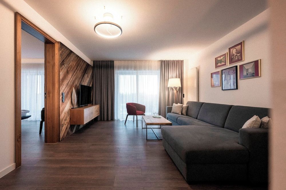 Wellnesshotel Wittelsbach Panoramic Suite, Balcony 11