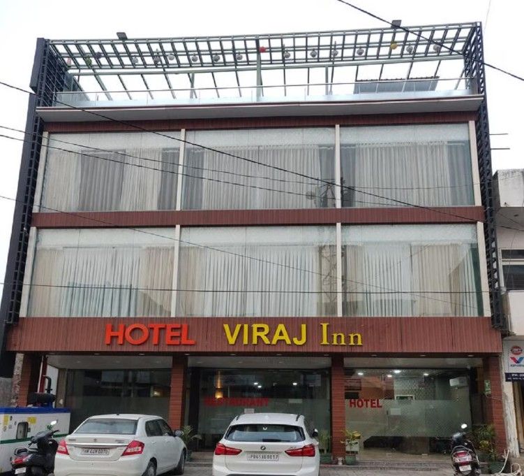 Hotel Viraj Inn