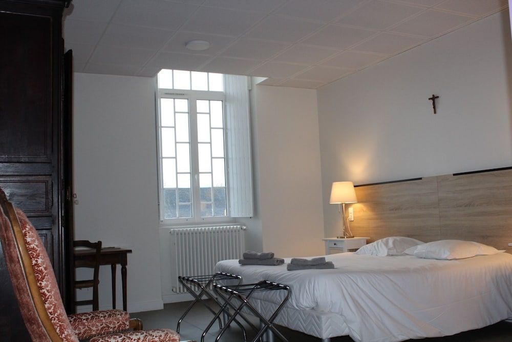 Le Grand Couvent de Gramat Double Room 7