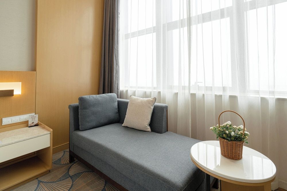 Premium Room, 1 King Bed