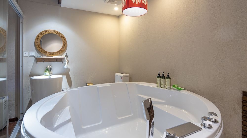 Floral Hotel Yipin Visual Arts Xitang Executive Room (Mainland-Chinese Citizen Only) 4