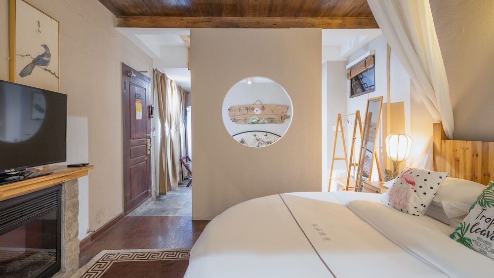 Floral Hotel Yipin Visual Arts Xitang Executive Room (Mainland-Chinese Citizen Only) 3