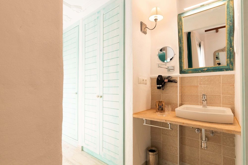 Casa Esmeralda Luxury Boutique Apartments Old Town Luxury Apartment, Terrace 14