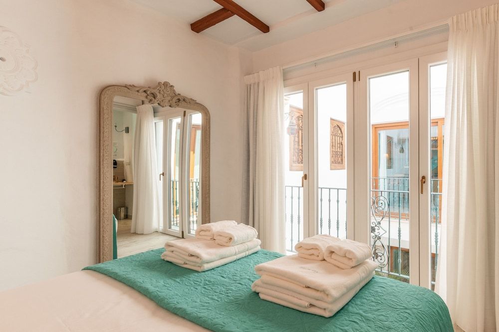 Casa Esmeralda Luxury Boutique Apartments Old Town Luxury Apartment, Terrace 17
