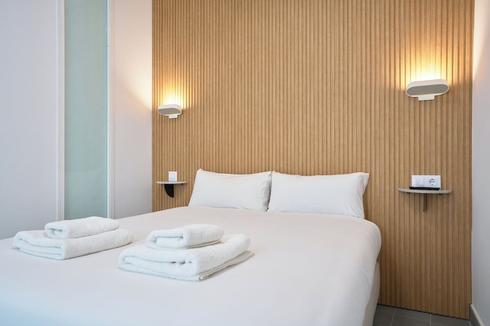 Deluxe Studio, 1 Double Bed, Kitchen