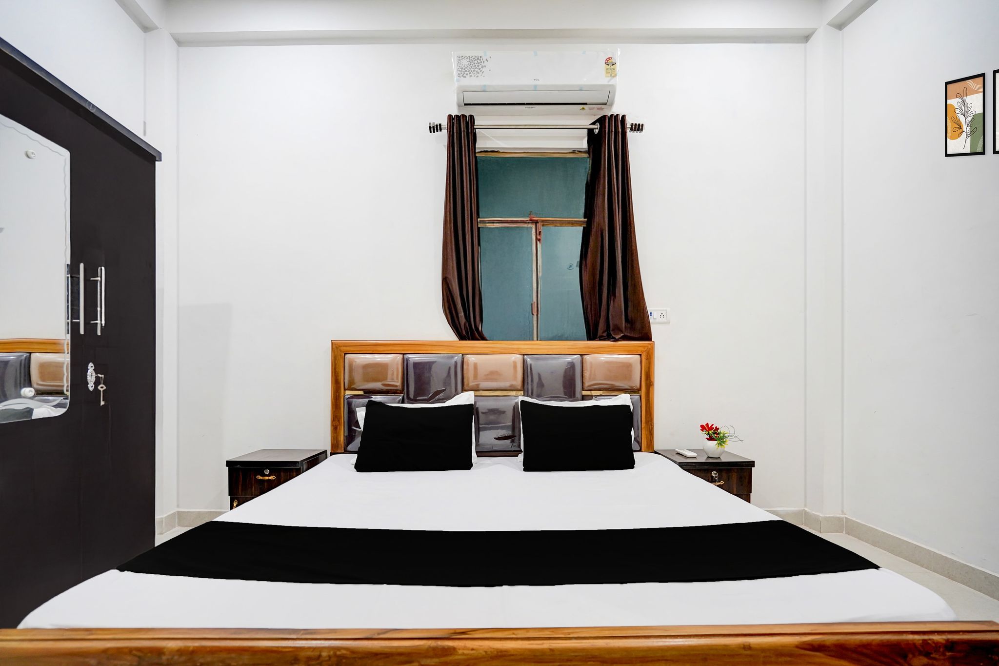 Super Hotel O Prayagraj Sangam Railway Junction Formerly Veni Madhv Inn CLASSIC 6