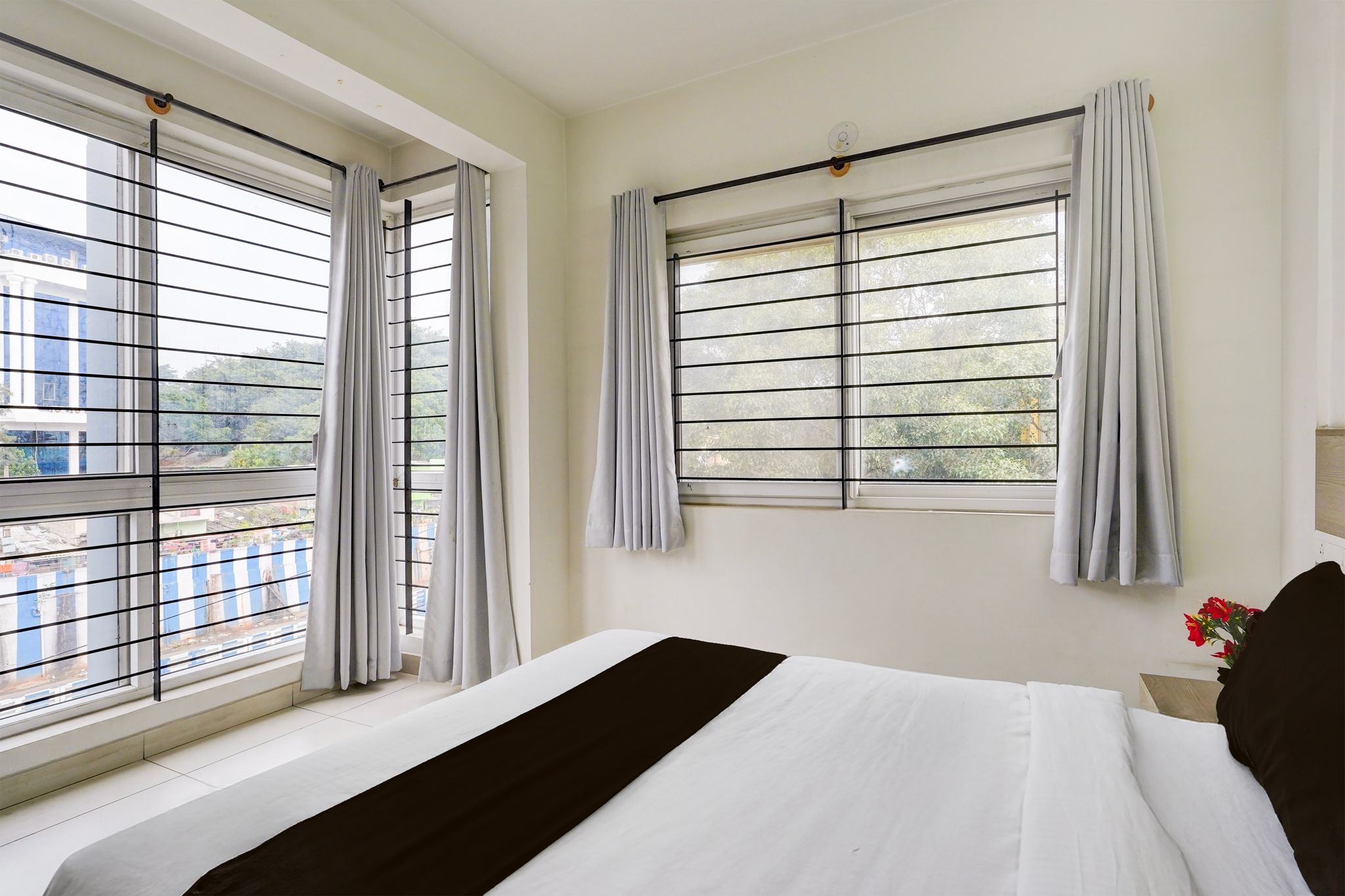 Super Hotel O KSR Bengaluru City Junction Formerly Gurudev Residency CLASSIC 10