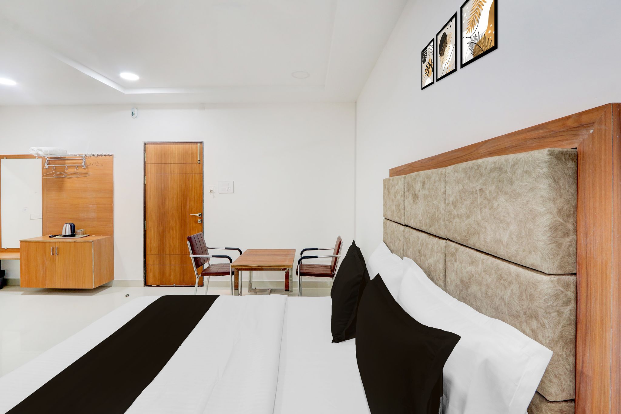 Super Townhouse Oak Public Garden Hanamkonda Formerly Vishnu Grand CLASSIC 5