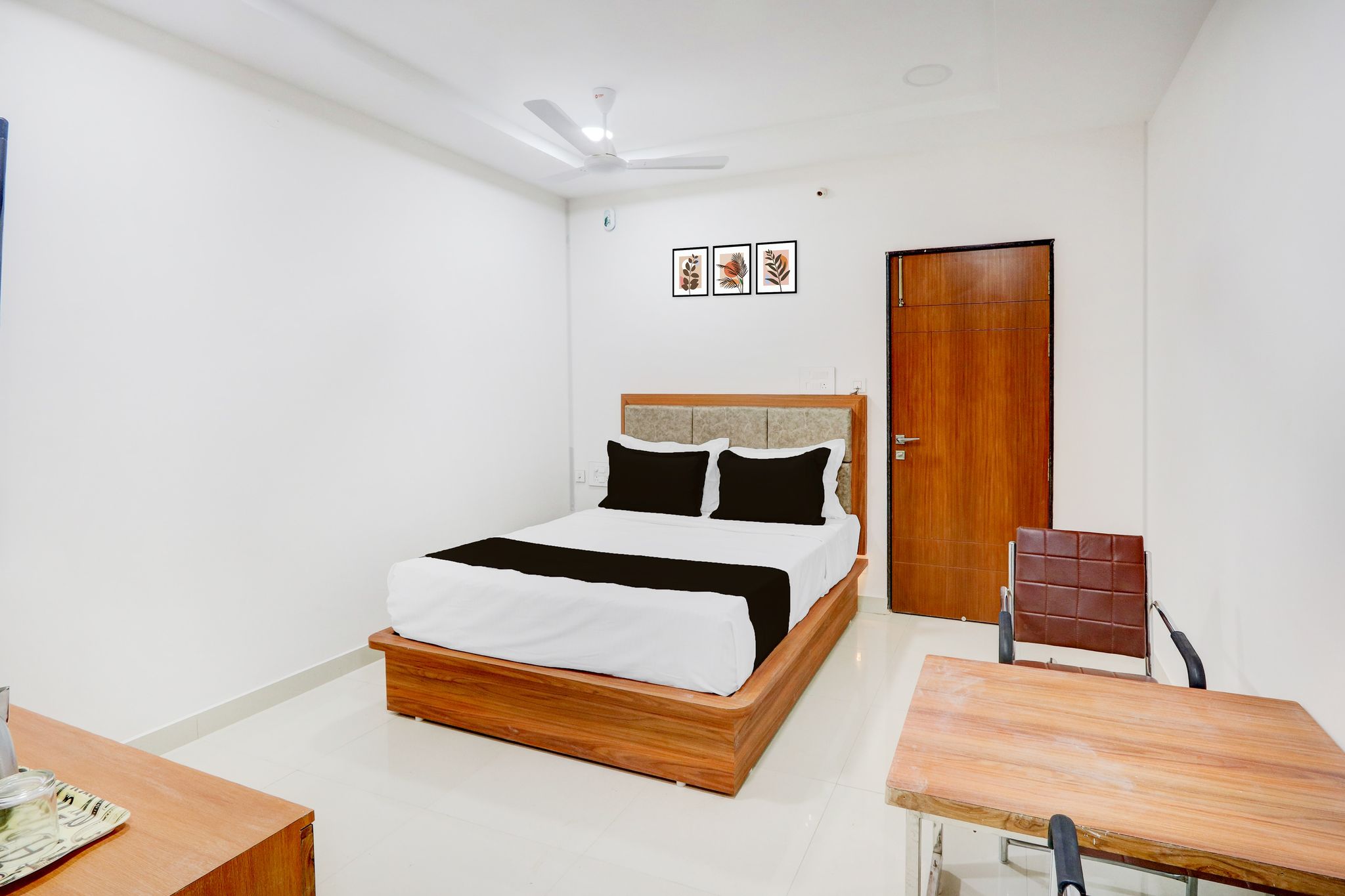 Super Townhouse Oak Public Garden Hanamkonda Formerly Vishnu Grand CLASSIC 6