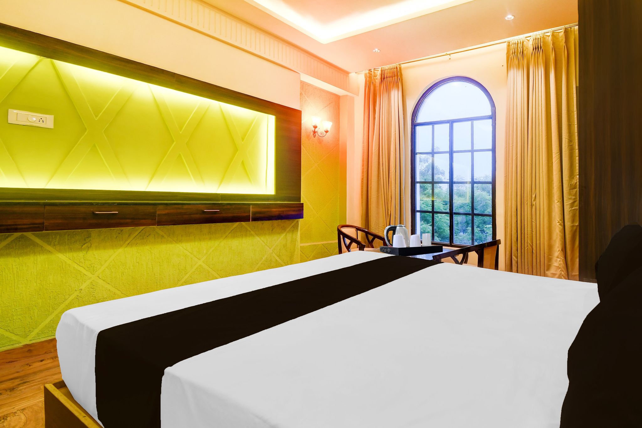 Super Townhouse Varanasi Railway Junction CLASSIC 6