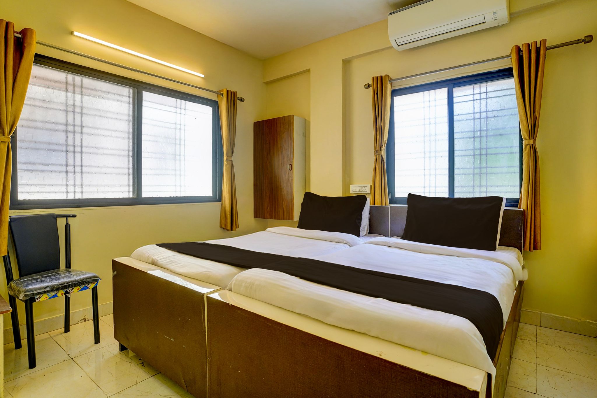 Super Hotel O Sainagar Shirdi Railway Junction Formerly Sai Vyankatesh Residency CLASSIC 8