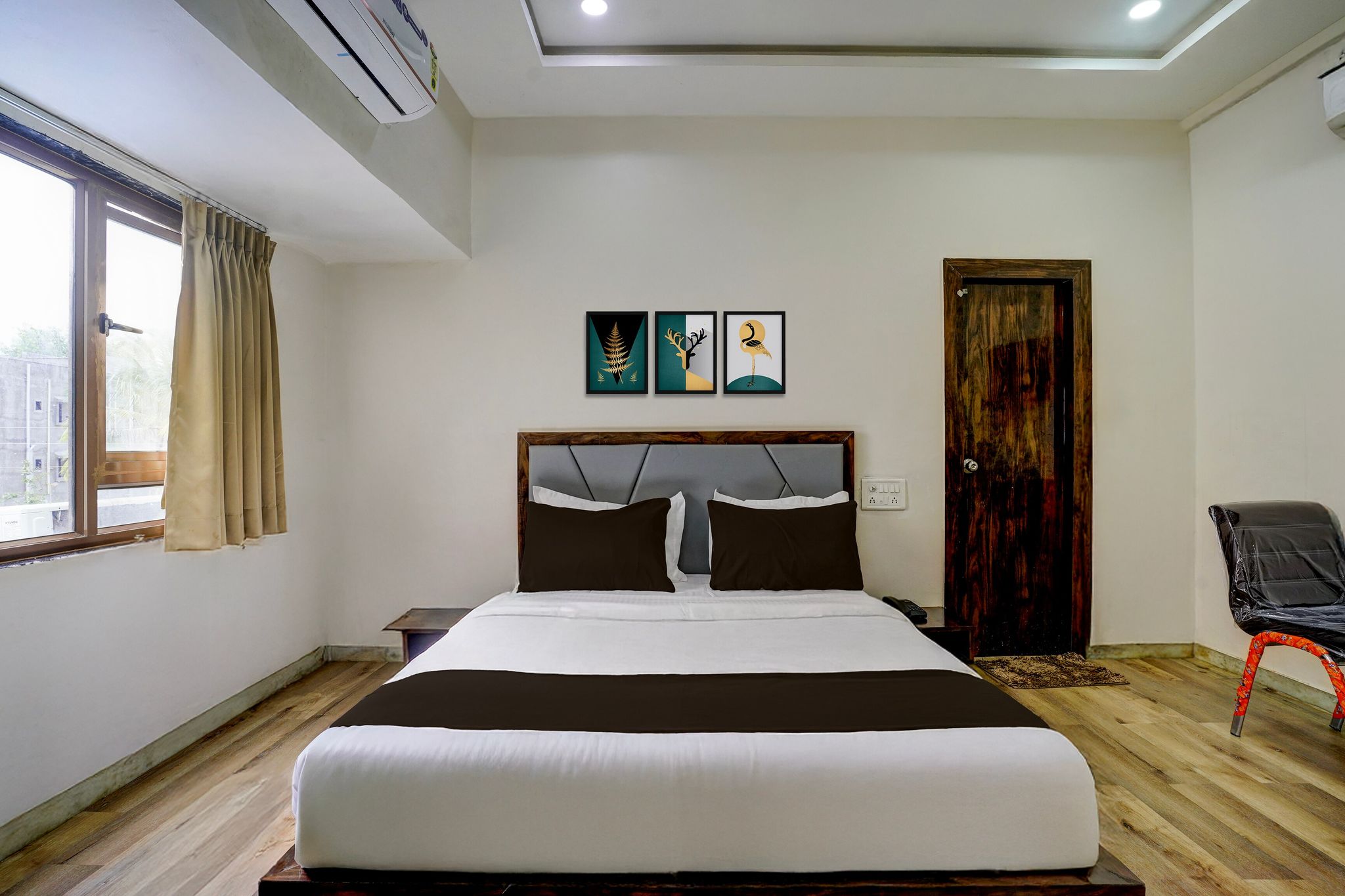 Super Collection O Shri Sai Baba Temple Formerly Hotel Maitreya Classic 4