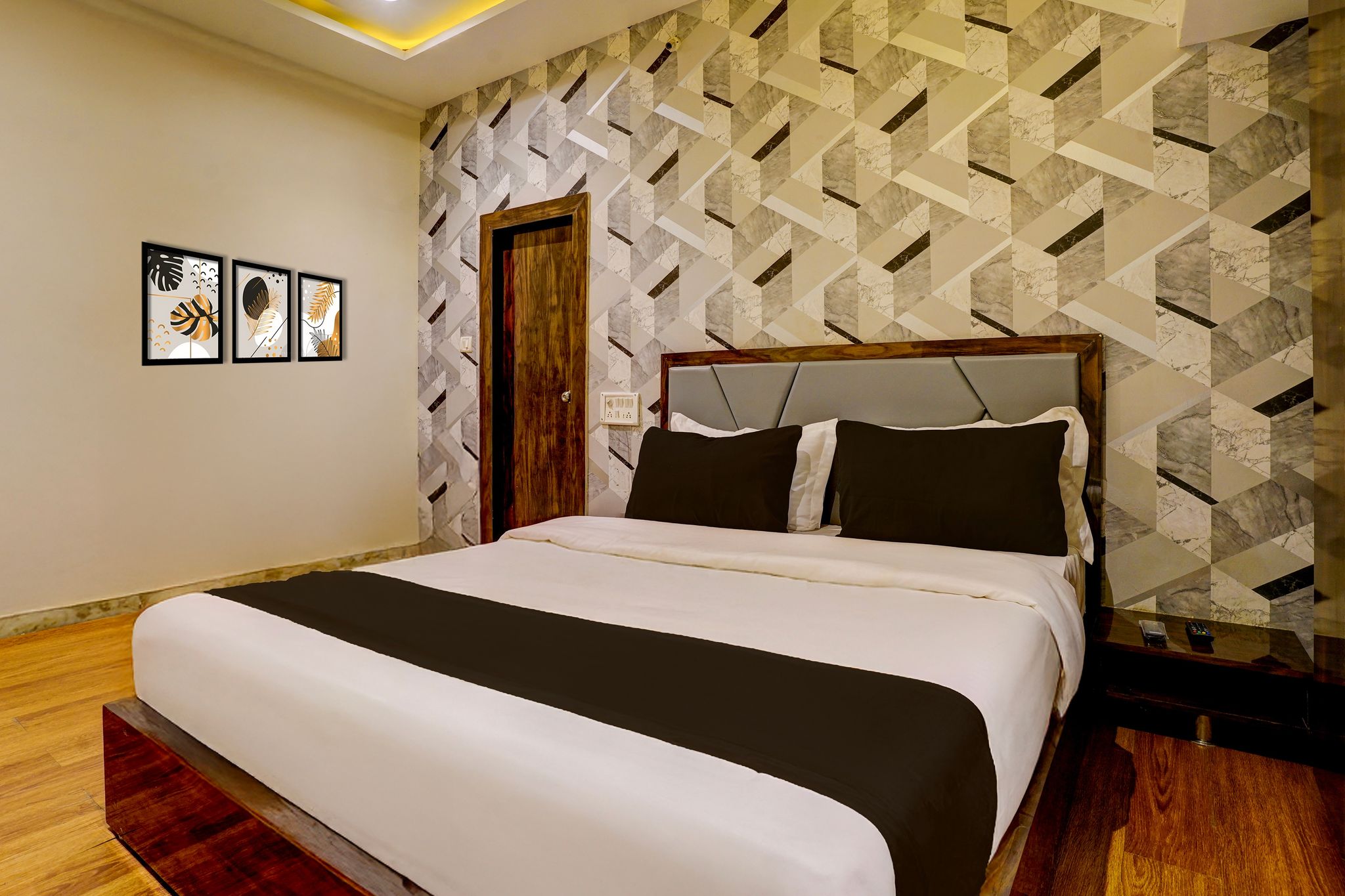 Super Collection O Shri Sai Baba Temple Formerly Hotel Maitreya Classic 14