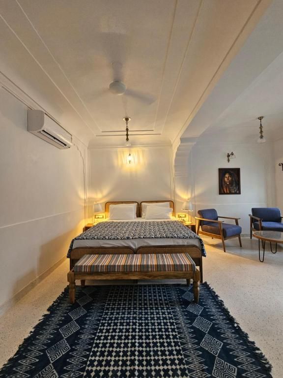 The Amoli Haveli Classic Twin Room 2