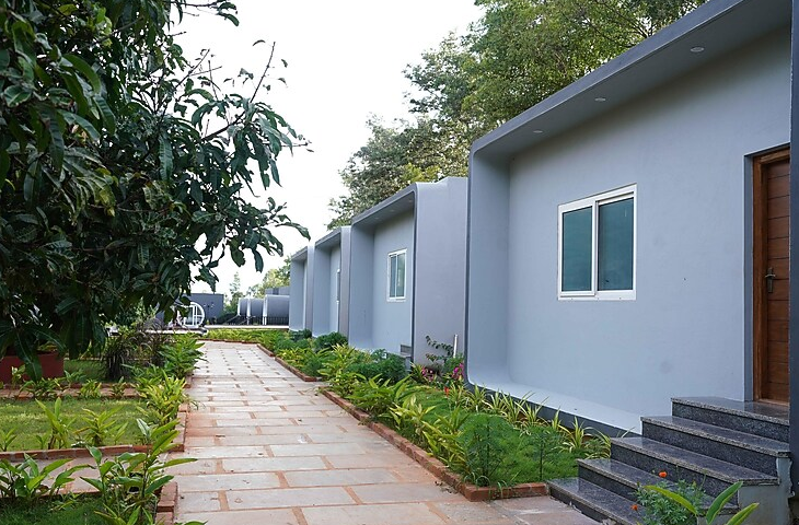 Benchkal Resort Cozy Cube Rooms 2