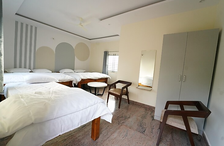 Benchkal Resort Cozy Cube Rooms