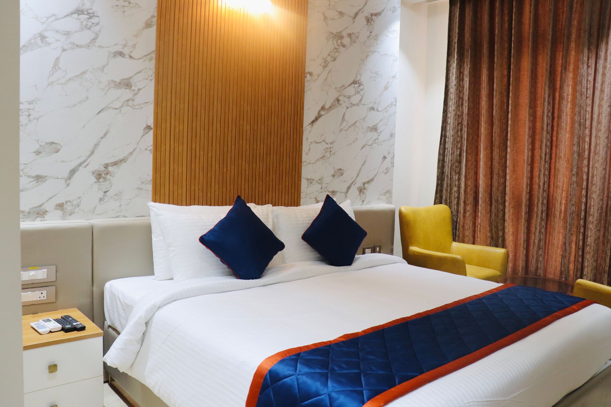 Myspace Hotel JMR Deluxe Room 6