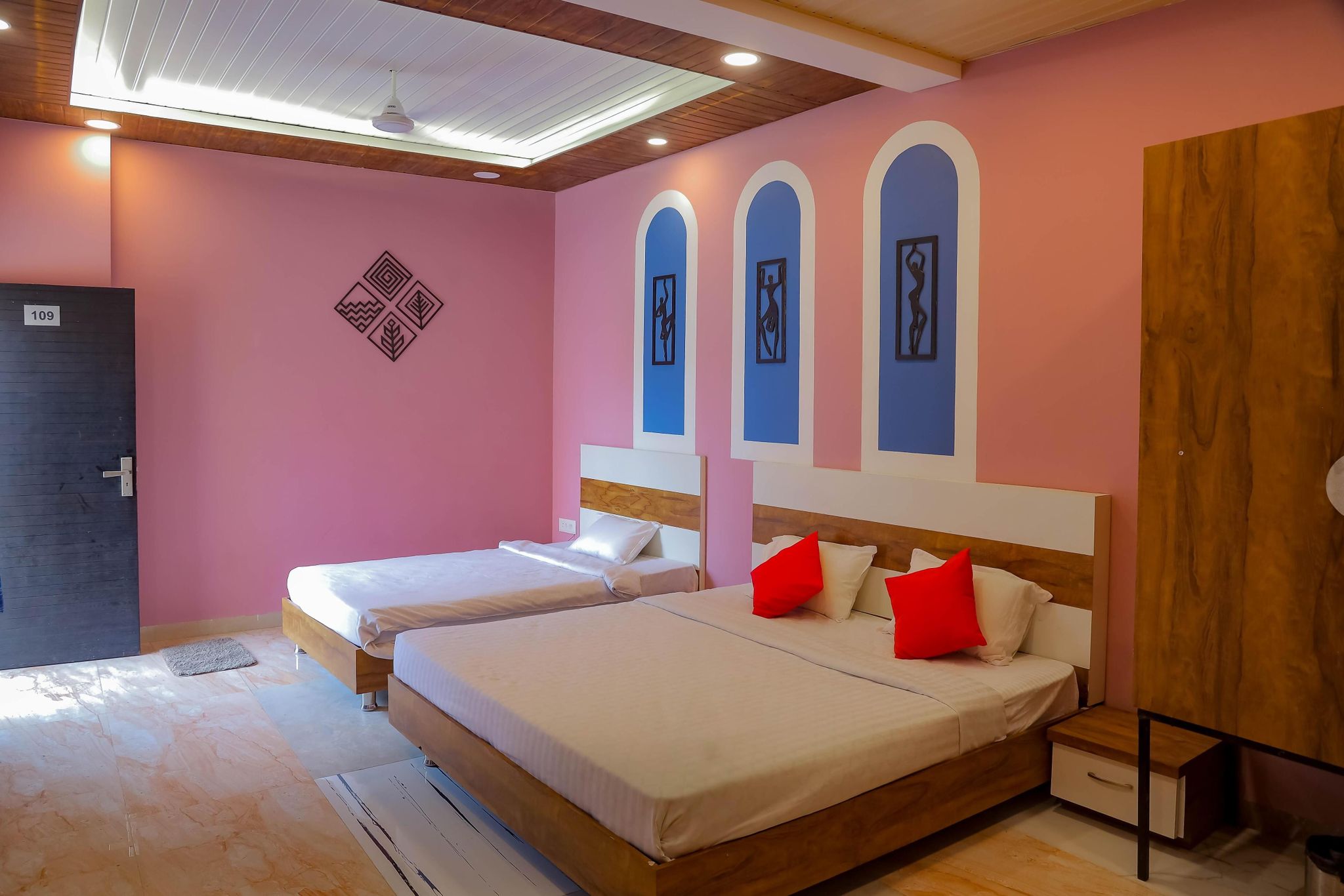 Mandav Hills Resort