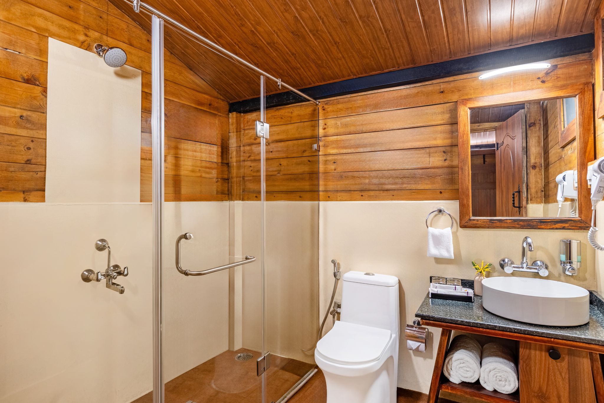 Sterling Kadumane Hills Sakleshpur  Valley View Premier Cottage with Sit out 7